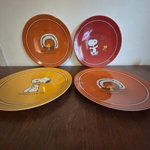 Pottery Barn Kids Peanuts Thanksgiving Plates Kids 9 Inch Multicolor Set of 4